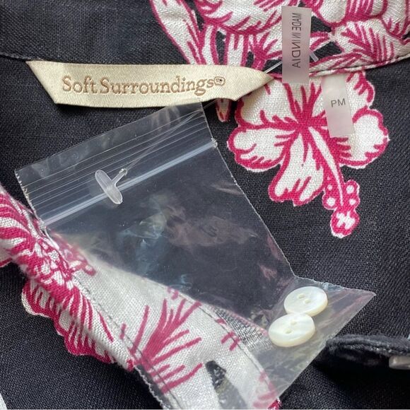 Soft Surroundings Button Down Black with Pink White Floral Design Blouse Size PM - Picture 3 of 8